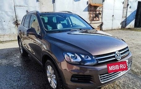 Volkswagen Touareg III, 2014 год, 2 450 000 рублей, 2 фотография