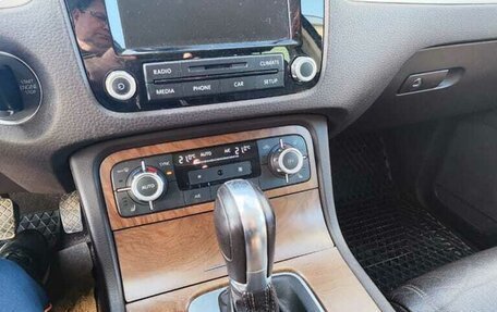Volkswagen Touareg III, 2014 год, 2 450 000 рублей, 8 фотография