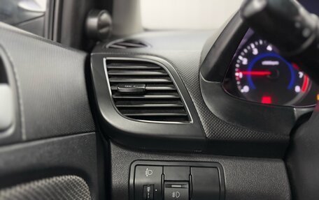 Hyundai Solaris II рестайлинг, 2011 год, 847 000 рублей, 17 фотография