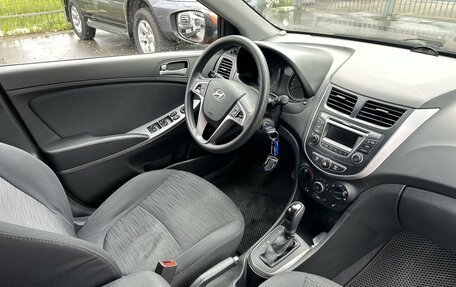 Hyundai Solaris II рестайлинг, 2015 год, 1 079 000 рублей, 5 фотография