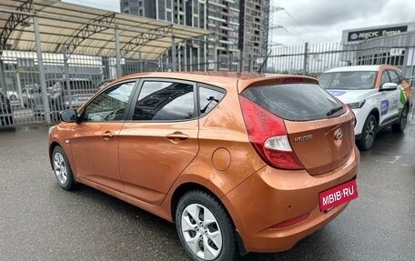 Hyundai Solaris II рестайлинг, 2015 год, 1 079 000 рублей, 4 фотография