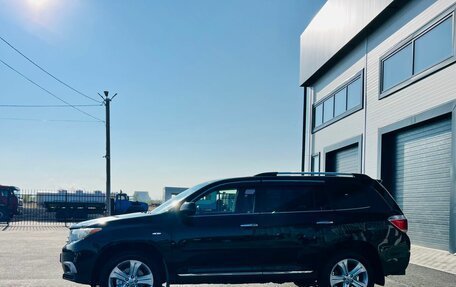 Toyota Highlander III, 2011 год, 1 499 999 рублей, 3 фотография
