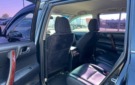 Toyota Highlander III, 2011 год, 1 499 999 рублей, 18 фотография