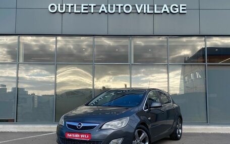 Opel Astra J, 2011 год, 599 000 рублей, 1 фотография