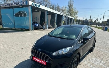 Ford Fiesta, 2015 год, 645 000 рублей, 1 фотография