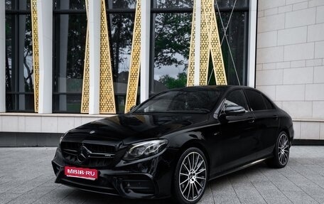 Mercedes-Benz E-Класс AMG, 2017 год, 4 700 000 рублей, 1 фотография