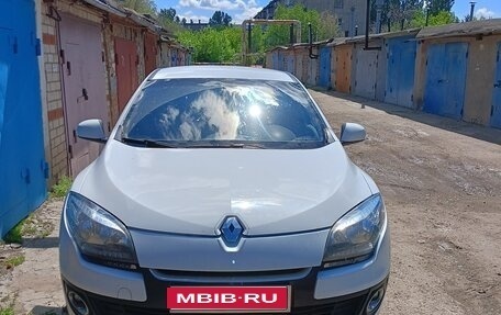 Renault Megane III, 2013 год, 820 000 рублей, 1 фотография