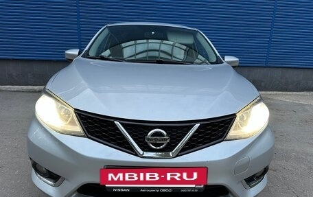 Nissan Tiida, 2015 год, 880 000 рублей, 2 фотография