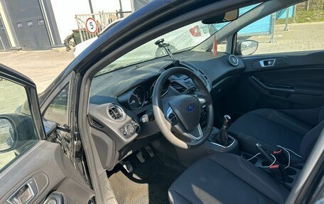 Ford Fiesta, 2015 год, 645 000 рублей, 5 фотография