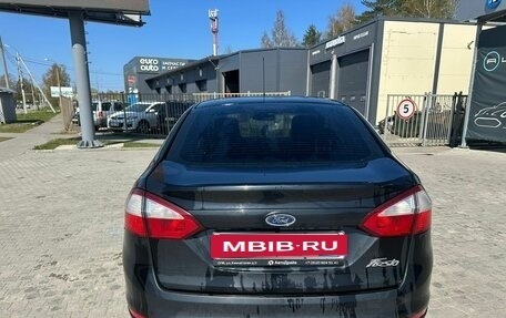 Ford Fiesta, 2015 год, 645 000 рублей, 2 фотография