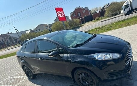 Ford Fiesta, 2015 год, 645 000 рублей, 4 фотография
