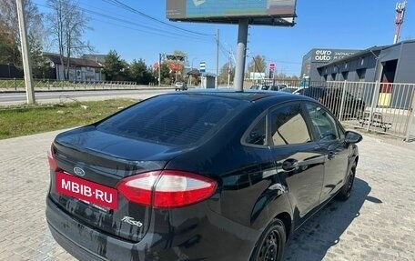 Ford Fiesta, 2015 год, 645 000 рублей, 7 фотография