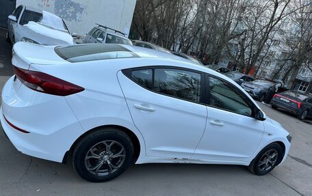 Hyundai Elantra VI рестайлинг, 2016 год, 1 550 000 рублей, 13 фотография