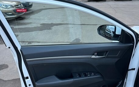 Hyundai Elantra VI рестайлинг, 2016 год, 1 550 000 рублей, 21 фотография