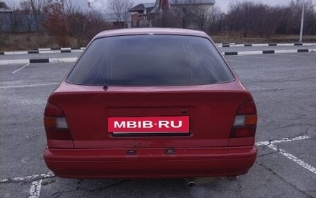 Nissan Primera II рестайлинг, 1992 год, 125 000 рублей, 2 фотография