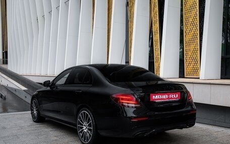 Mercedes-Benz E-Класс AMG, 2017 год, 4 700 000 рублей, 4 фотография