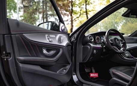 Mercedes-Benz E-Класс AMG, 2017 год, 4 700 000 рублей, 21 фотография