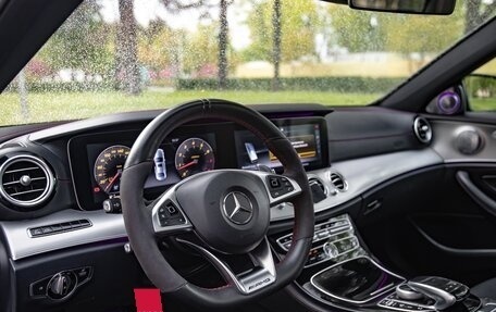 Mercedes-Benz E-Класс AMG, 2017 год, 4 700 000 рублей, 19 фотография