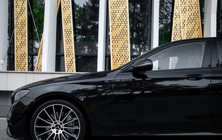 Mercedes-Benz E-Класс AMG, 2017 год, 4 700 000 рублей, 29 фотография