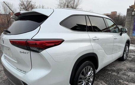Toyota Highlander, 2025 год, 5 190 000 рублей, 6 фотография