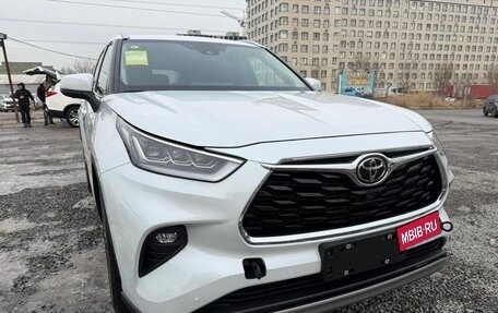 Toyota Highlander, 2025 год, 5 190 000 рублей, 4 фотография