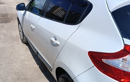 Renault Megane III, 2013 год, 820 000 рублей, 2 фотография