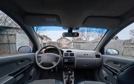 KIA Rio II, 2004 год, 250 000 рублей, 8 фотография
