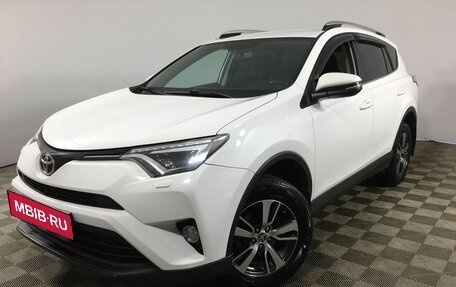 Toyota RAV4, 2018 год, 2 700 000 рублей, 10 фотография
