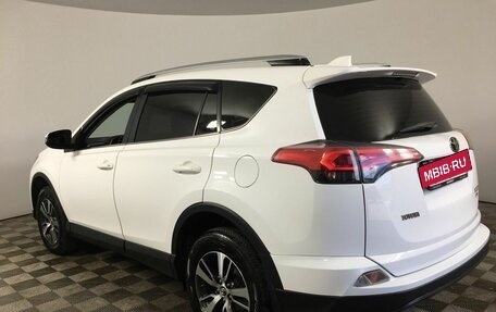 Toyota RAV4, 2018 год, 2 700 000 рублей, 13 фотография