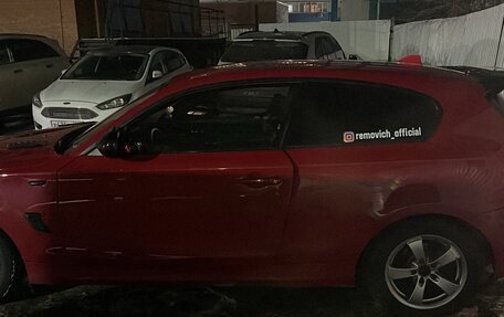 BMW 1 серия, 2010 год, 727 000 рублей, 8 фотография