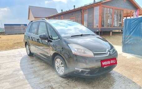 Citroen C4 Picasso II рестайлинг, 2007 год, 550 000 рублей, 3 фотография