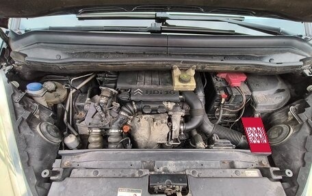 Citroen C4 Picasso II рестайлинг, 2007 год, 550 000 рублей, 15 фотография