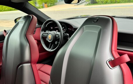 Porsche 911, 2021 год, 17 800 000 рублей, 31 фотография