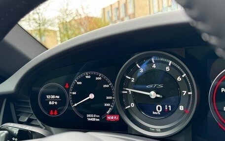Porsche 911, 2021 год, 17 800 000 рублей, 39 фотография