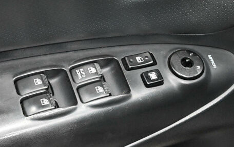 Hyundai Tucson III, 2005 год, 850 000 рублей, 16 фотография