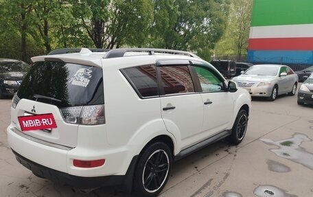 Mitsubishi Outlander III рестайлинг 3, 2011 год, 1 340 000 рублей, 3 фотография