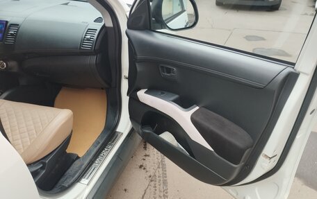 Mitsubishi Outlander III рестайлинг 3, 2011 год, 1 340 000 рублей, 11 фотография