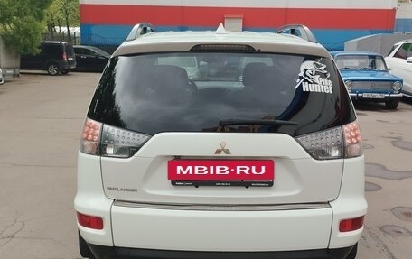 Mitsubishi Outlander III рестайлинг 3, 2011 год, 1 340 000 рублей, 5 фотография