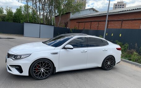 KIA Optima IV, 2019 год, 2 450 000 рублей, 13 фотография