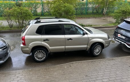 Hyundai Tucson III, 2005 год, 750 000 рублей, 3 фотография