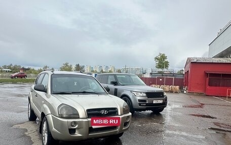 Hyundai Tucson III, 2005 год, 750 000 рублей, 2 фотография