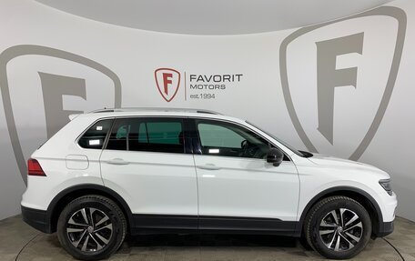 Volkswagen Tiguan II, 2020 год, 2 649 000 рублей, 4 фотография