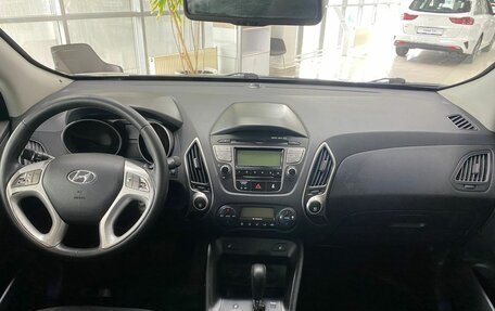 Hyundai ix35 I рестайлинг, 2015 год, 1 049 000 рублей, 11 фотография