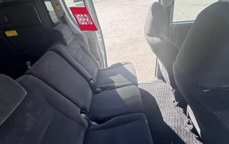 Toyota Noah III, 2007 год, 1 250 000 рублей, 11 фотография