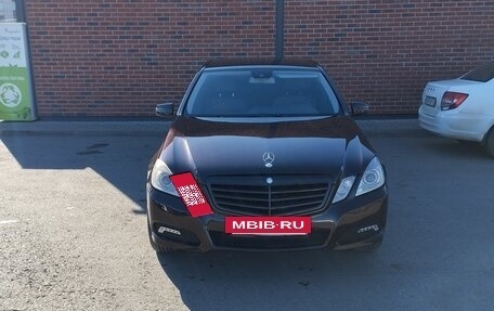 Mercedes-Benz E-Класс, 2011 год, 1 450 000 рублей, 3 фотография