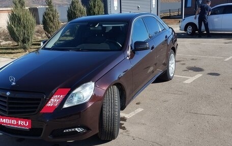 Mercedes-Benz E-Класс, 2011 год, 1 450 000 рублей, 5 фотография