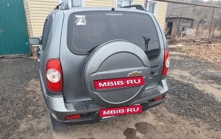 Chevrolet Niva I рестайлинг, 2010 год, 475 000 рублей, 6 фотография