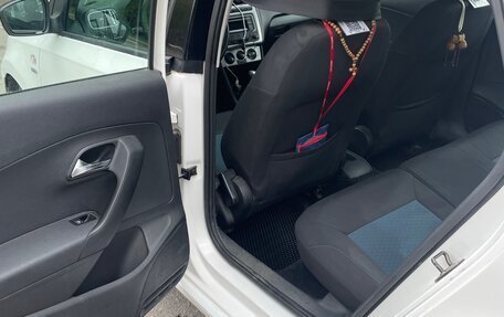Volkswagen Polo VI (EU Market), 2013 год, 680 000 рублей, 11 фотография