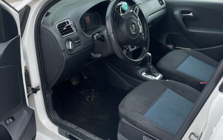 Volkswagen Polo VI (EU Market), 2013 год, 680 000 рублей, 13 фотография