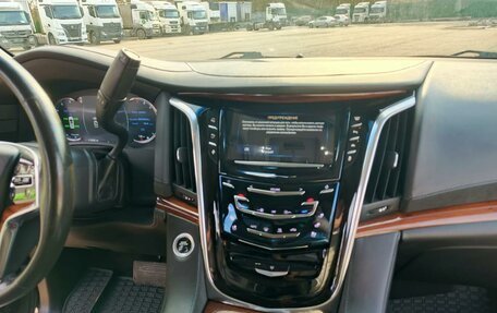Cadillac Escalade IV, 2015 год, 5 190 000 рублей, 17 фотография